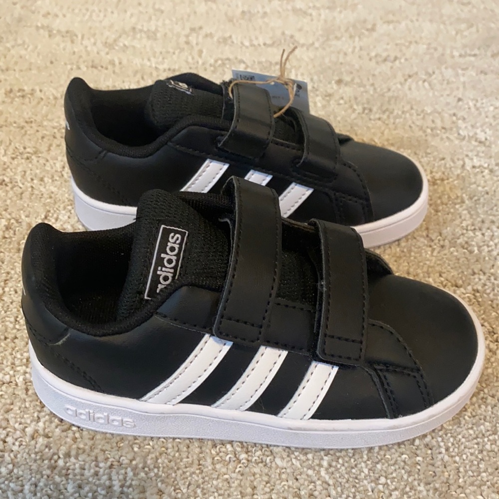 Toddler Adidas sneakers, size 9